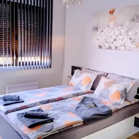 славяна Apartment