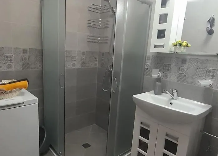 славяна Apartment